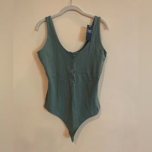 Brand new Abercrombie bodysuit